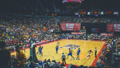 九游游戏在线玩-制胜法宝：车队密谋策略的背后故事