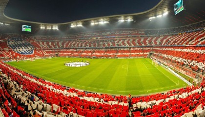 九游娱乐(jiuyou)官方网站-数据表现：48%的命中率，22次助攻，团队出色！，命中率80%